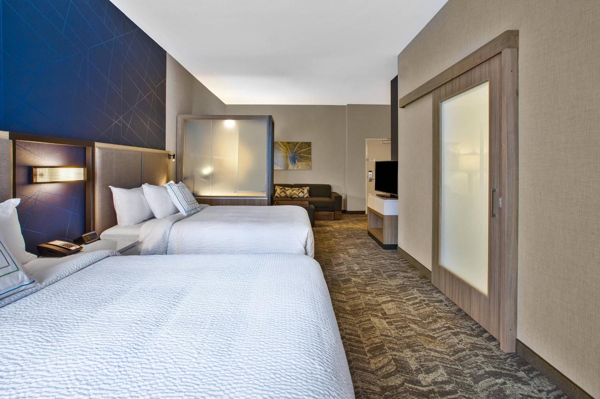 Springhill Suites By Marriott Pittsburgh Butler/Centre City Екстер'єр фото